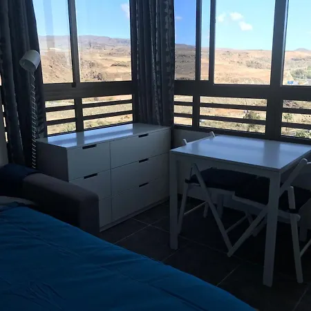 Renovated Near The Sea Apartment *